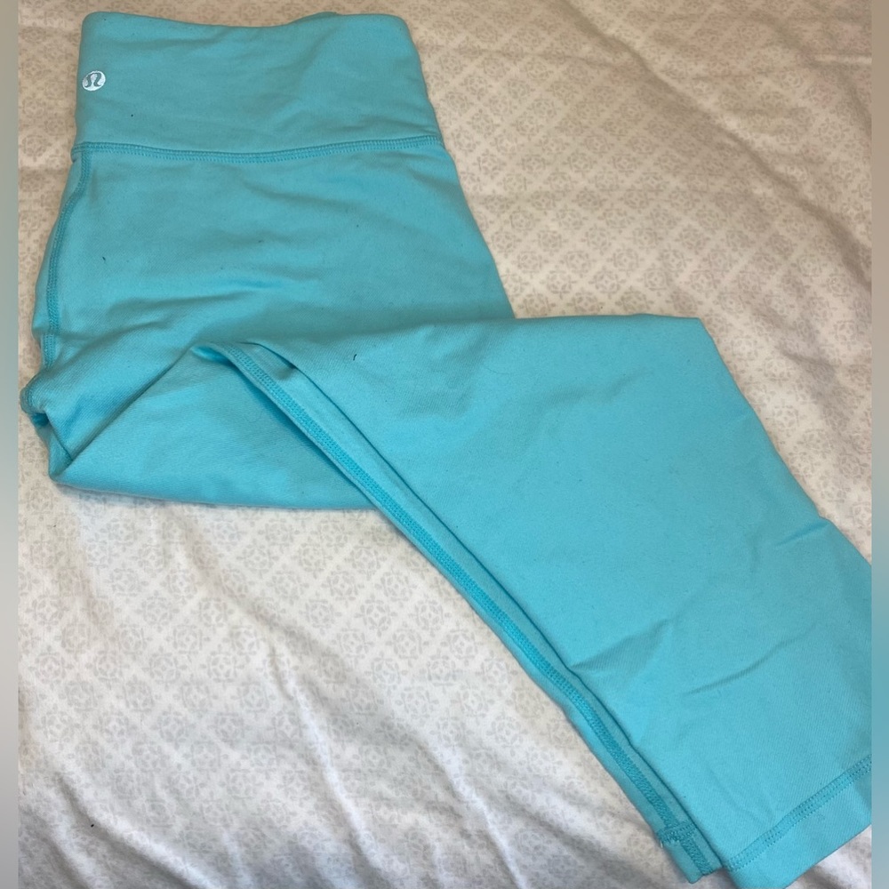 Lululemon Capri Leggings - Sky Blue - Size 6